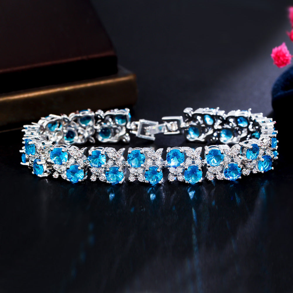 Pulsera de circonitas refinadas de moda europea y americana con microincrustaciones de zafiro y diamantes de imitación