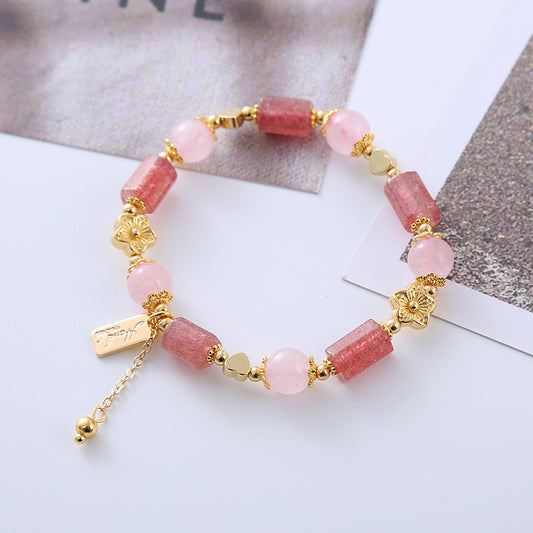 Pulsera dulce de cristal de fresa con un pequeño corazón