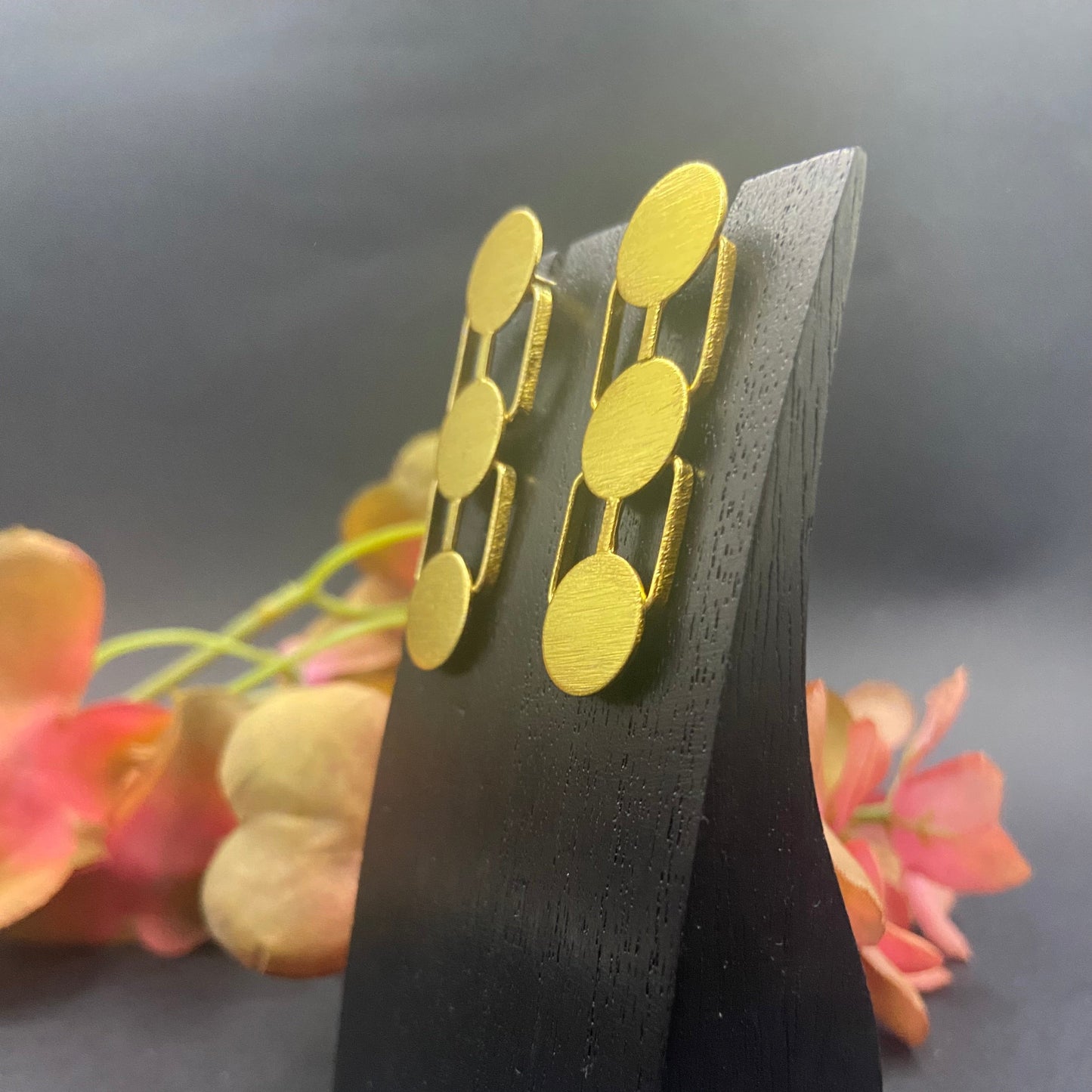 Pendientes GANTE bañados en oro-3